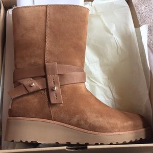BRAND NEW UGGS